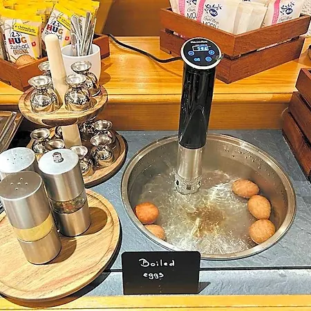 阿尔宾高级酒店 酒店